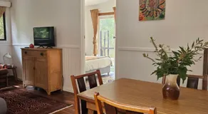 Gum Grove Chalets - Image 4