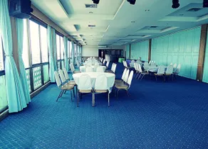Lake Inn Hotel - Image 5