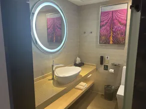 Lavande Hotel Zhangjiajie City Center Bofu Plaza - Image 5