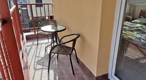 Gyöngyvirág Apartmanház - Image 4