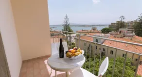 Antares Rooms and Suites - Image 3