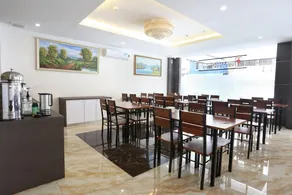 City Central Hotel - Image 2