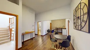 Triana Rooms EH - Image 2