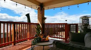 Luxe Retreat with Spa - Near airport & CBD - Image 4