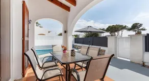 Villa Rose mit Grill, Billardtisch, Pool und internationalen Sat-TV-Kanälen - Image 3
