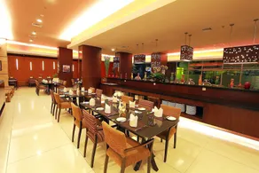 Solo Paragon Hotel & Residence - Image 3