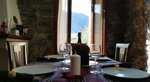 The Family Stone House Apartaments Dolomiti Cortina - Image 4