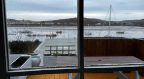 Compton House 1, Sea & Castle Views - Image 3