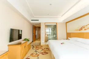 Vienna Hotel Jiangsu Kunshan Changjiang North Road Fenghuangcheng - Image 4