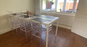 Spacious three bedroom property in Penrhyn bay - sleeps 6 - Image 5