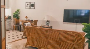 Yesterday Hotel - Image 2