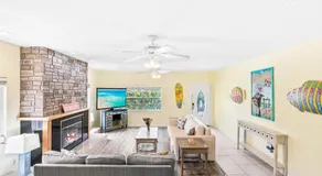 Siesta Key Village, Heated Pool, Beach Access 4 min Walk, 3bdr - Image 2
