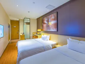 IU Hotel Tianjin Airport Economic Area - Image 4