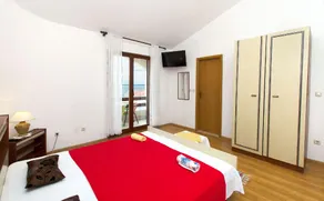 Apartments Nevenka - Image 4