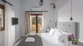 Iris Villa 1 - Archanes Crete - Image 2