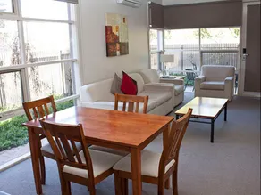 Central Shepparton Apartments - Image 2