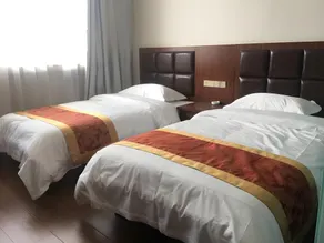 GreenTree Alliance Tianshui Railway Station Hotel - Image 5