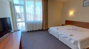 Sandor Hotel - Image 2