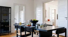 Spacious 3 Bedroom Apartment in Peaceful Area - Image 2