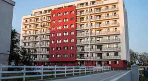 Dream Arena Apartment - Image 4