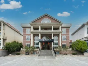 Zanzan Hotel - Image 2