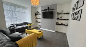 Ferrers House - Image 2