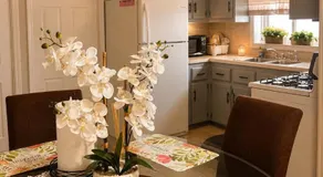 Fall River Stay Urban Haven Suites Cozy 4BR - Image 4
