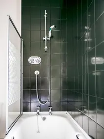 Corner Hotel - Image 2