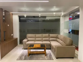 Le Shiv Executive Suite - Image 4