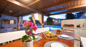 Holiday Home in Barban with Private Pool - Image 4