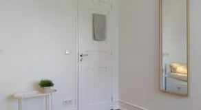 Stylish Cacilhas rooms near the ferry to central Lisbon - Image 3