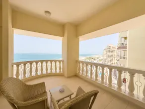 Studio Apartment with sea view - Image 4