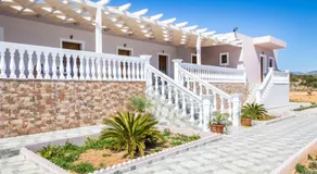 Enalia Suites - Image 4