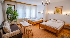 Toni's Guest House - Image 2
