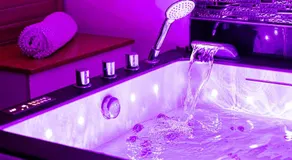 "glamappartspa" Love you experience & Parking - Image 3