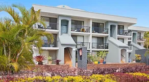 Kirra Vista Apartments Unit 18 - Image 3