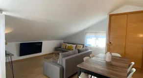 Ático tipo loft abuhardillado en primera línea de playa - Image 2