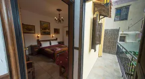 Spot Hotel - Image 5