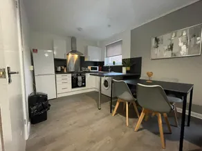 Dunbeth House - Image 4