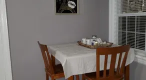 Magnolias - Image 5