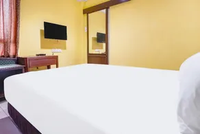 OYO 90486 New Station Hotel - Image 2