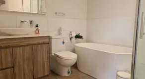 Clayton Living Town House at Monash Doorstep - Image 2