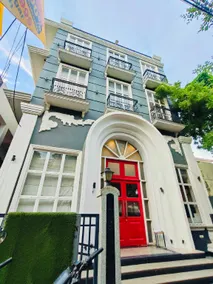 Hotel La Maison - Image 2