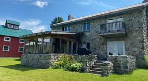 Stone House - Image 4
