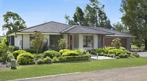 1OAK Au Vintage Golf Estate - Image 5