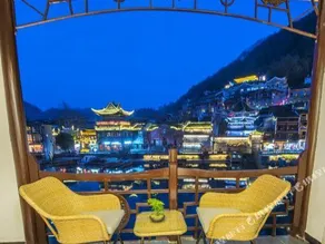 Yuejian Yayuan River View Inn - Image 4