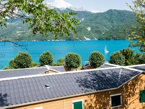 Apartment on Lake Serre-poncon With Pool - Image 2