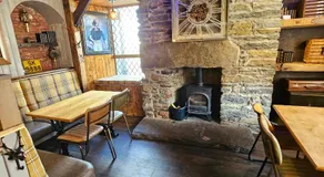Commercial hotel - Image 4
