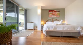 Ocean Views Coastal Retreat - Bunbury - Image 2