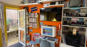Cherry Cottage Retro Stay, Stourport-on-Severn - Image 2